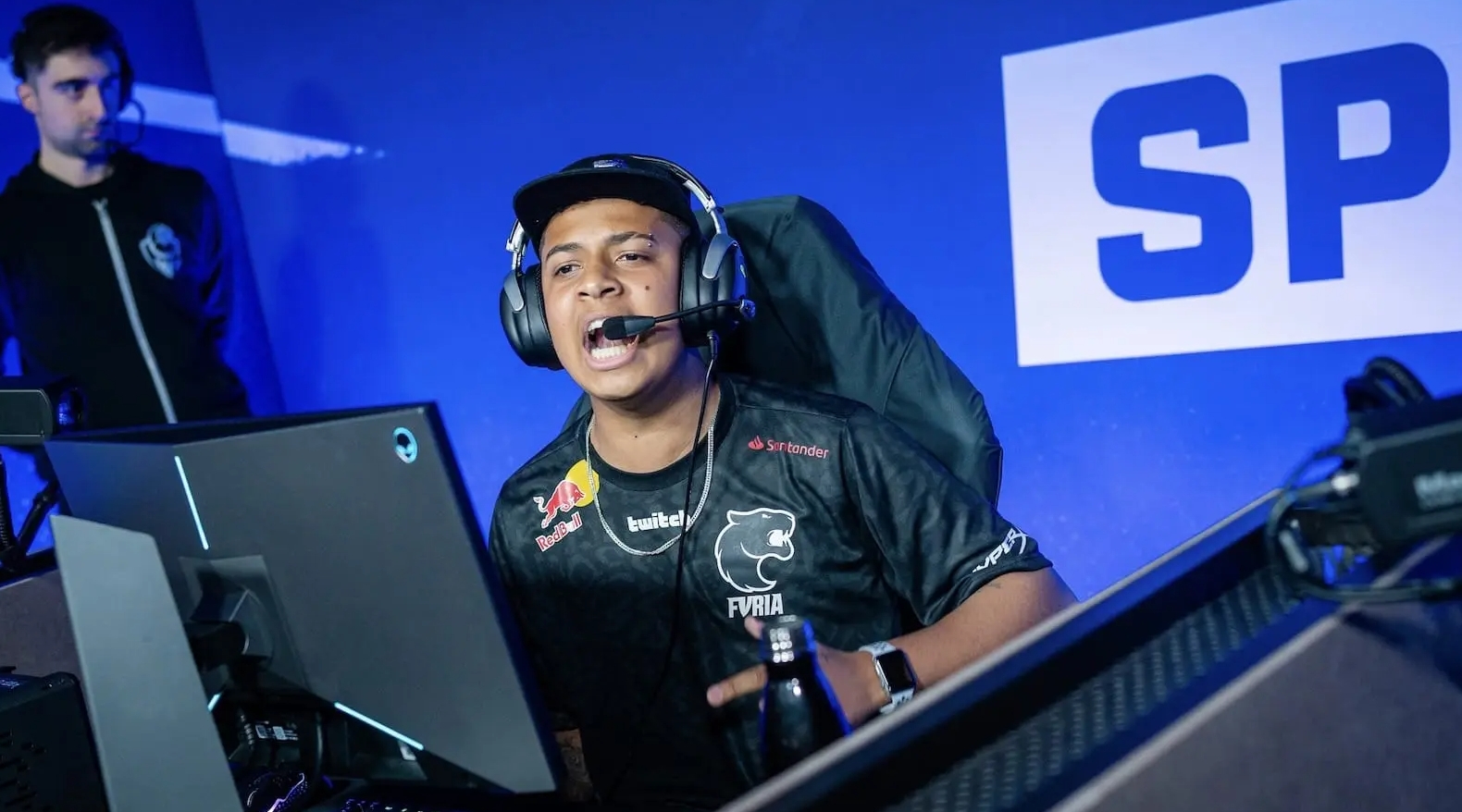 令对手绝望 令对手绝望