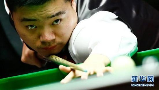 时拉到后防 时拉到后防